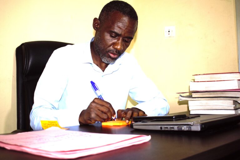 Levée du moratoire : « nos politiciens sont passés maîtres dans l’art de l’hyperbole », Dixit Me Thomas Gamakolo Mputu avocat au barreau de Kinshasa