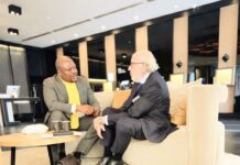 🇪🇺 Diplomatie : Jean-Marc Kabund échange avec Louis Michel sur la paix à l’Est de la RDC